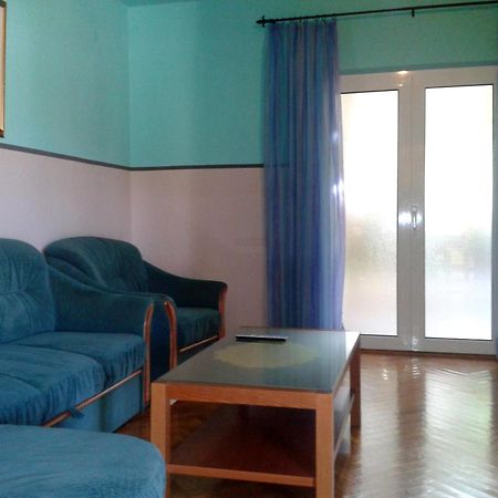 Bubi Hvar Apartments 1 Hvar Town Exterior photo